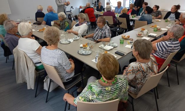 Senior*innen-Stammtisch erstmals mit BGM Daniel Kos