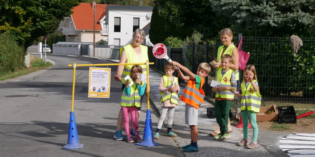 De La Tour Schule Sonnenhaus: Zitronen fürs Auto und Schoko fürs Radl