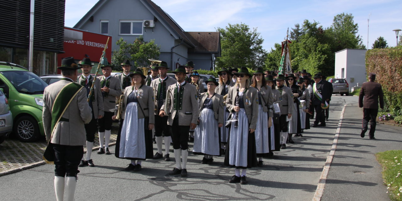 Segnung eines neuen Hilfeleistungsfahrzeuges der FF Seggauberg