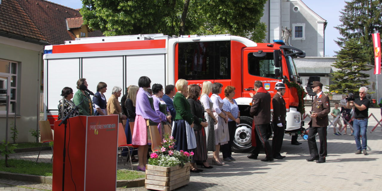 Segnung eines neuen Hilfeleistungsfahrzeuges der FF Seggauberg