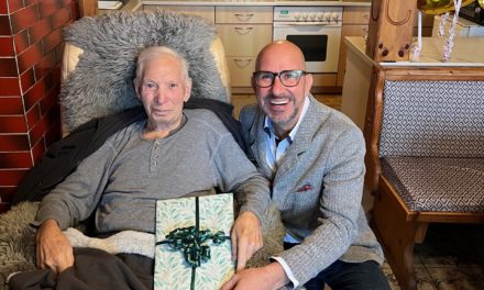 Geburtstagsgratulation August Posch (90)