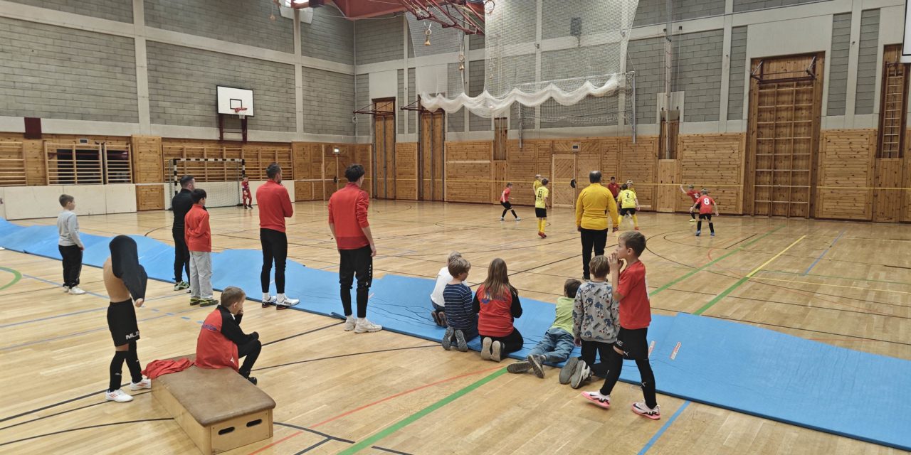 Fußball: Volksschulcup 2024