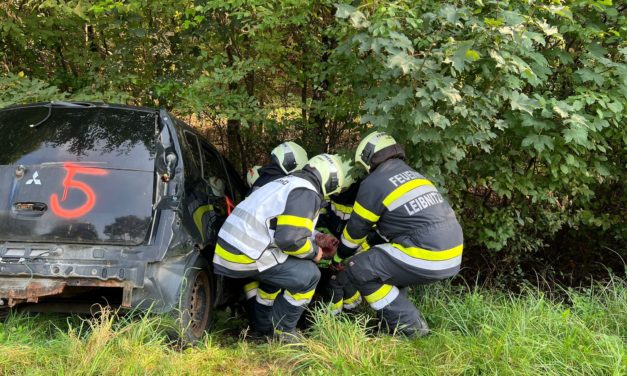 Abschnittsübung der Feuerwehr Kaindorf an der Sulm