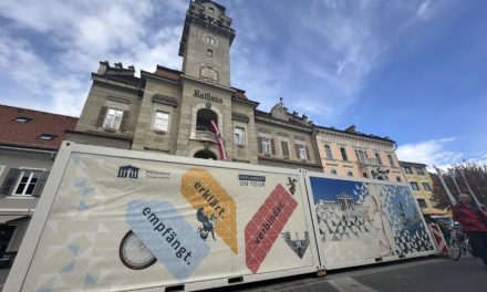 Fotogalerie: Eröffnung Ausstellung „Parlament on Tour“