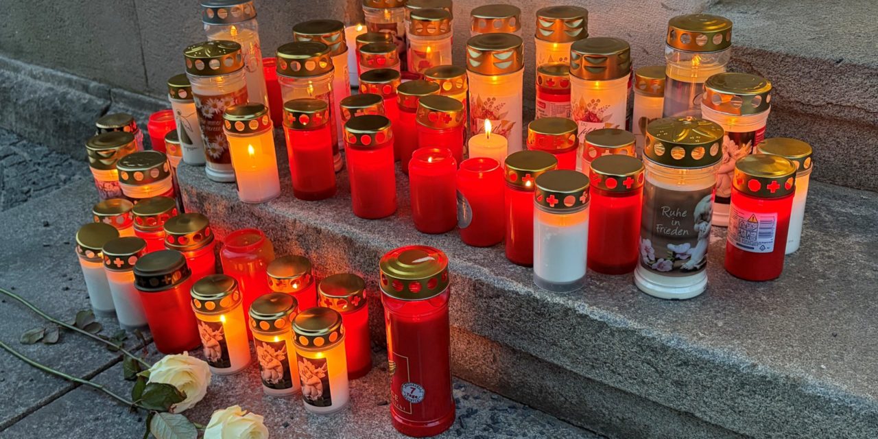 Gemeinsames Gedenken an Johanna G.: Ein starkes Zeichen gegen Gewalt an Frauen