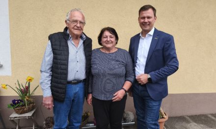 Geburtstagsgratulation Roiko Rudolf (85) & Roiko Rosa Brigitte (70)