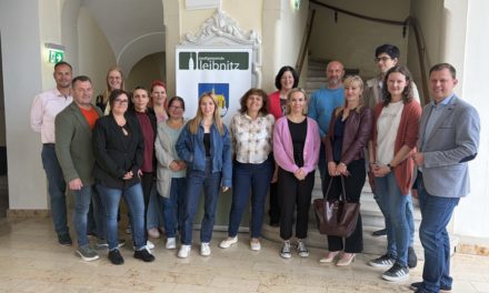 Angelobung neuer Mitarbeiter im Rathaus