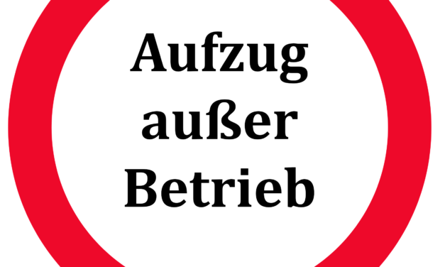 Reparaturarbeiten an der Aufzugsanlage im Rathaus