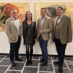 Farbenrausch aus Licht und Emotion im Rathaus